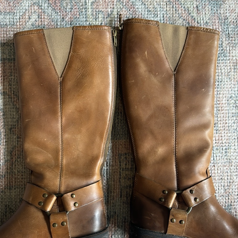 L.L.Bean Deerfield Rustic Harness Boots - Picture 5 of 12